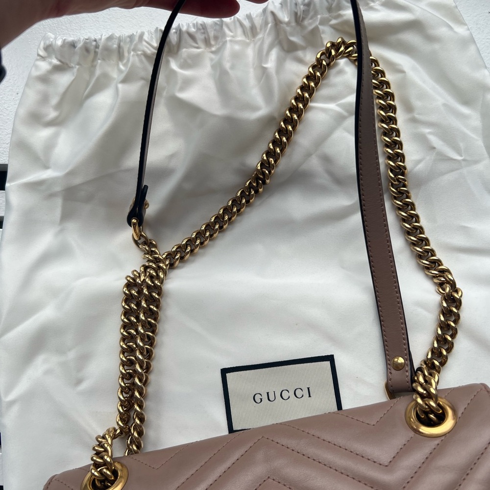 Gucci Marmont Small Shoulder Bag - Picture 3 of 10